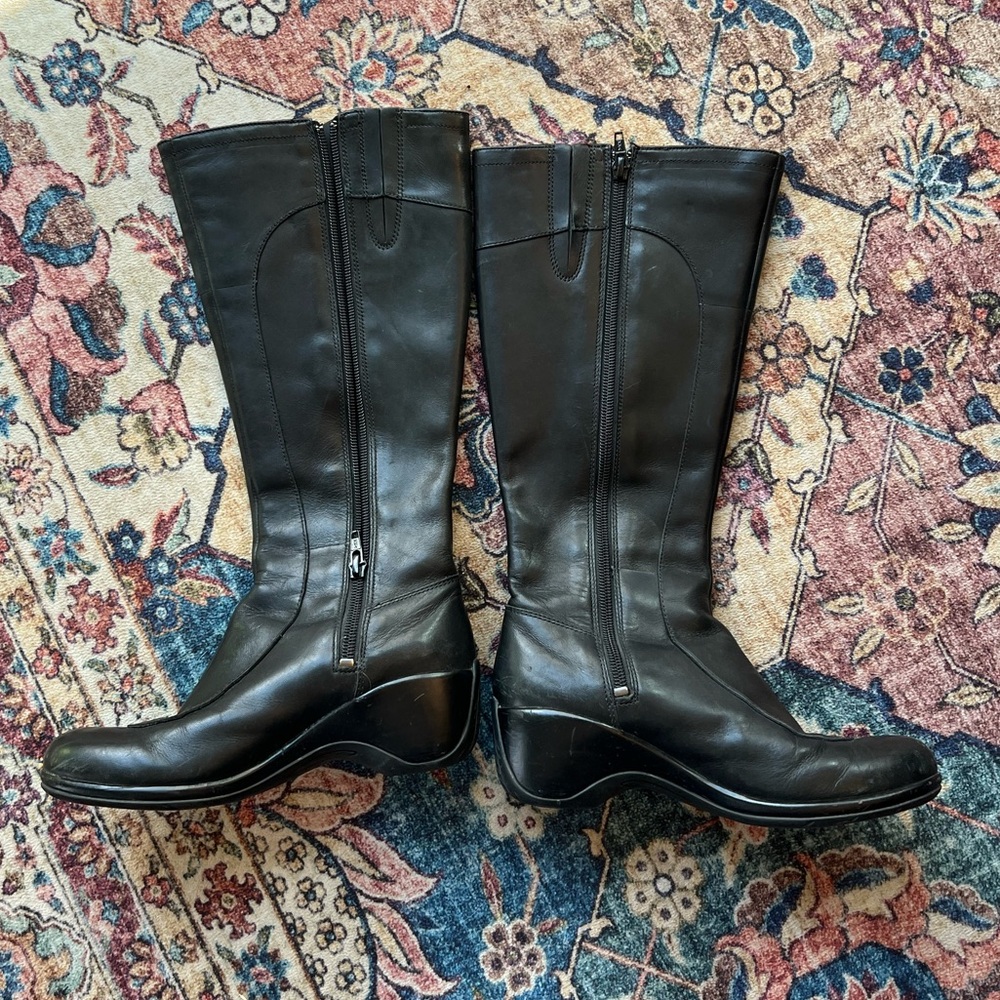 Merrell Black Knee-High leather waterproof winter/rain Boots, size 5 - Picture 2 of 5